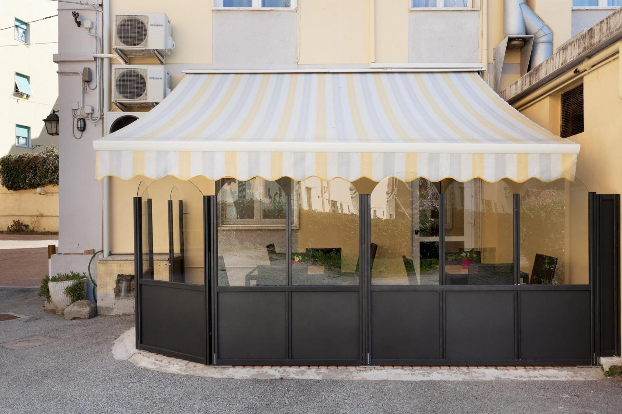 Parking Hotel Giardino Livorno Eksteriør bilde
