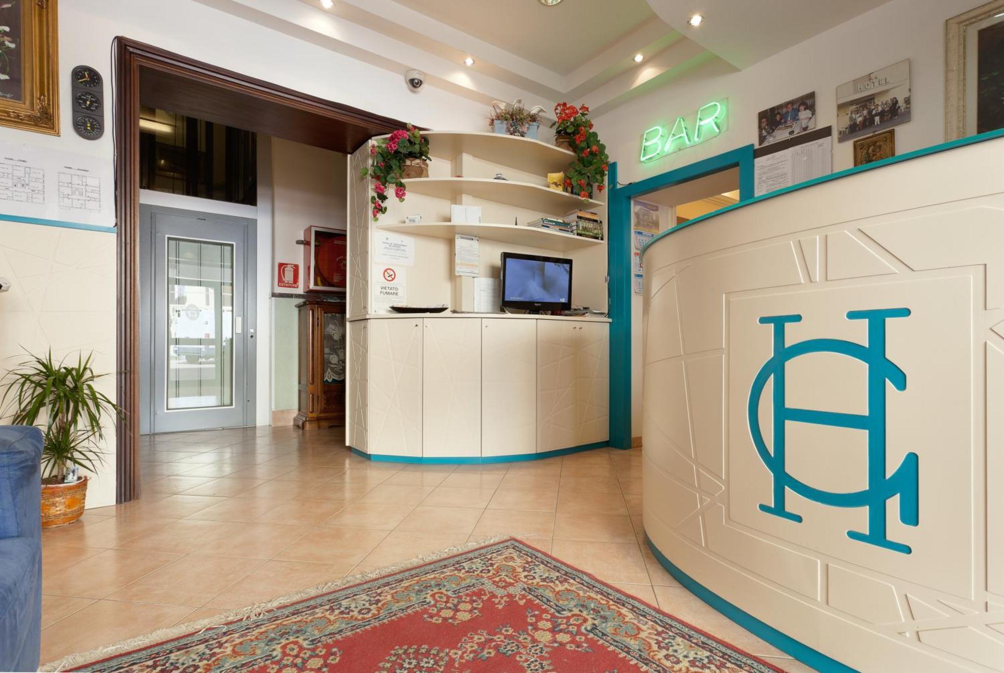 Parking Hotel Giardino Livorno Eksteriør bilde